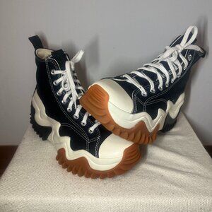 Converse Run Star Motion *NEVER WORN*